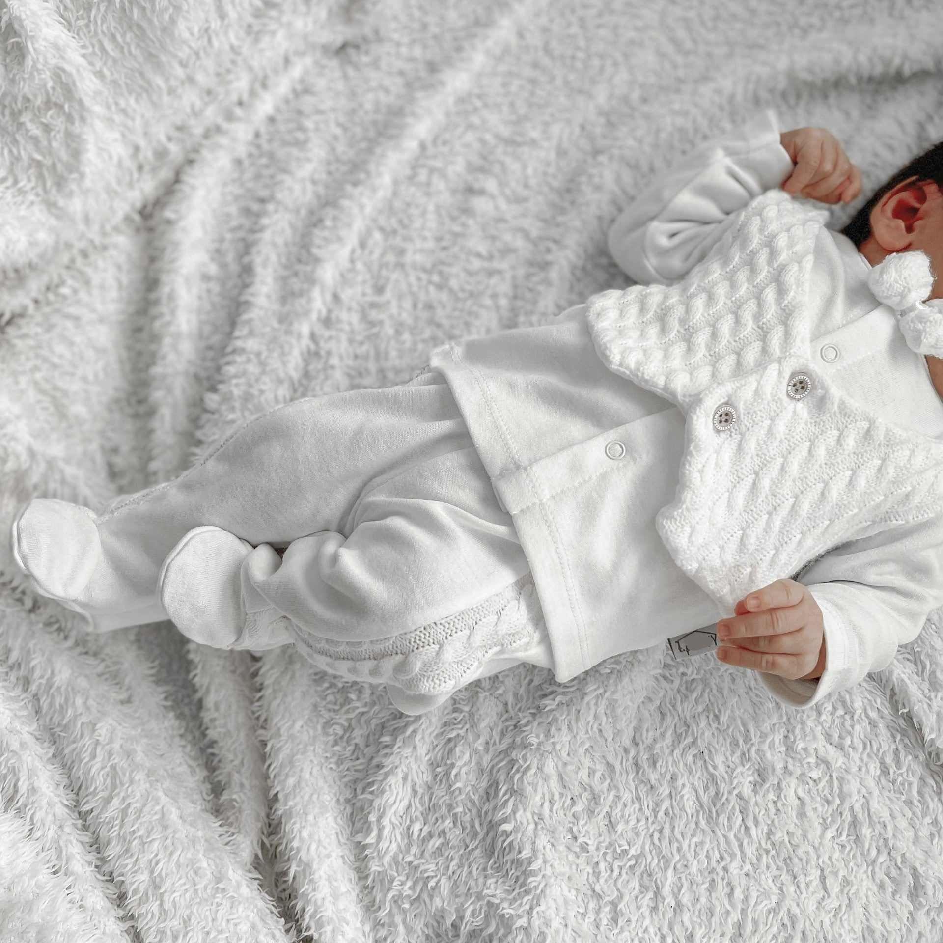 5 PIECES NEWBORN CLOTHES - OFF-WHITE