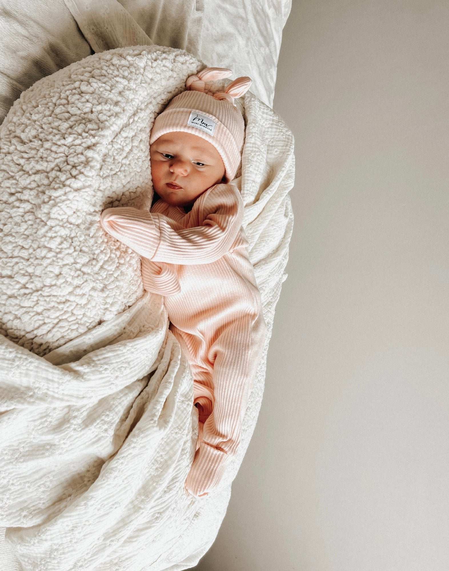 LUXURY BABY DOUBLE BEANIE KNOT - POWDER PINK - Mini Miracle