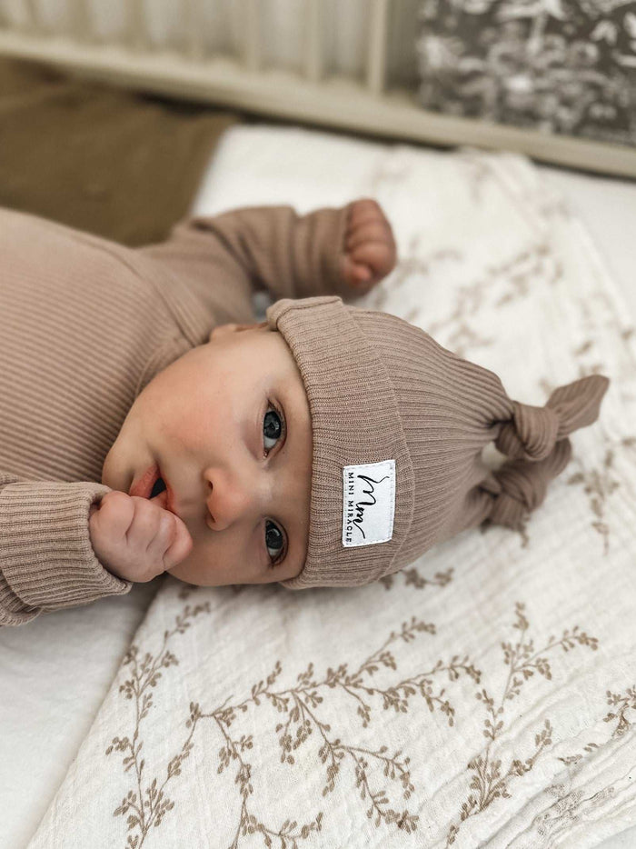 LUXURY BABY DOUBLE BEANIE KNOT - DEEP TAUPE - Mini Miracle